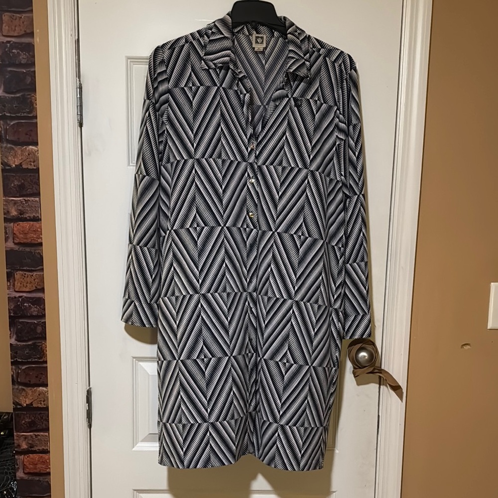 Anne Klein | Navy and White | Long Sleeve Dress